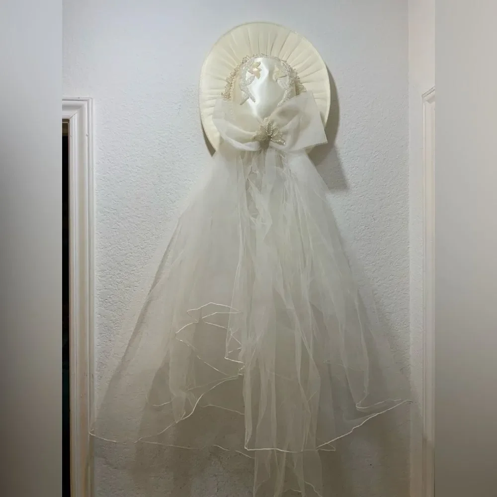 Vintage white beaded bridal hat with attachment tulle veil